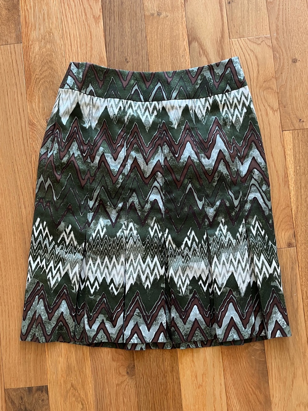 Carlisle Green Chevron A-Line Skirt with White and Brown Pattern